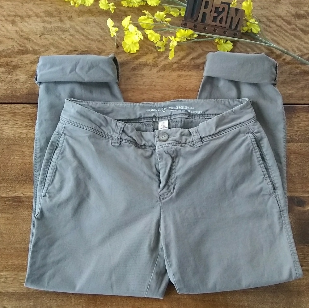 Gap Khakis Size 0 R
